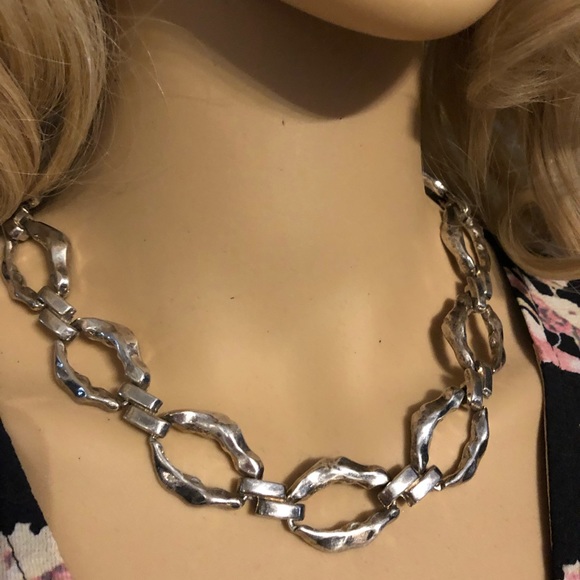 Maxine Denker Silver Tone Hammered Link Necklace - Picture 1 of 5